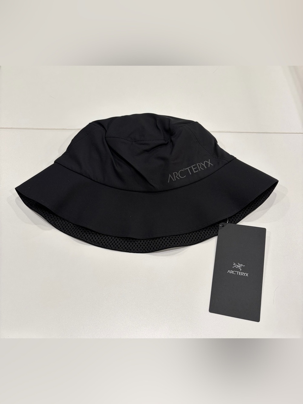 Arc’teryx Adult Sinsolo Bucket Hat Black NWT Men's Women's S/M 50+ UPF Sun